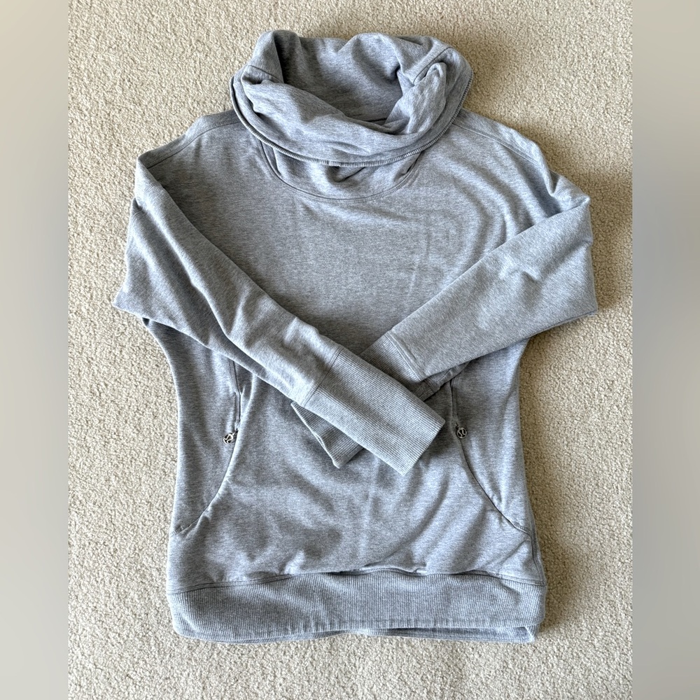 Lululemon Gray Cowlneck Pullover 6